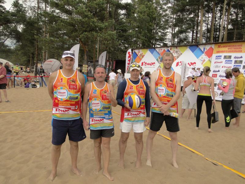 komus2015-1
